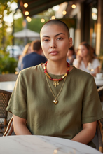 Cargar imagen en el visor de la galería, Pañoleta Roja Estampada TriDije + Corazón
